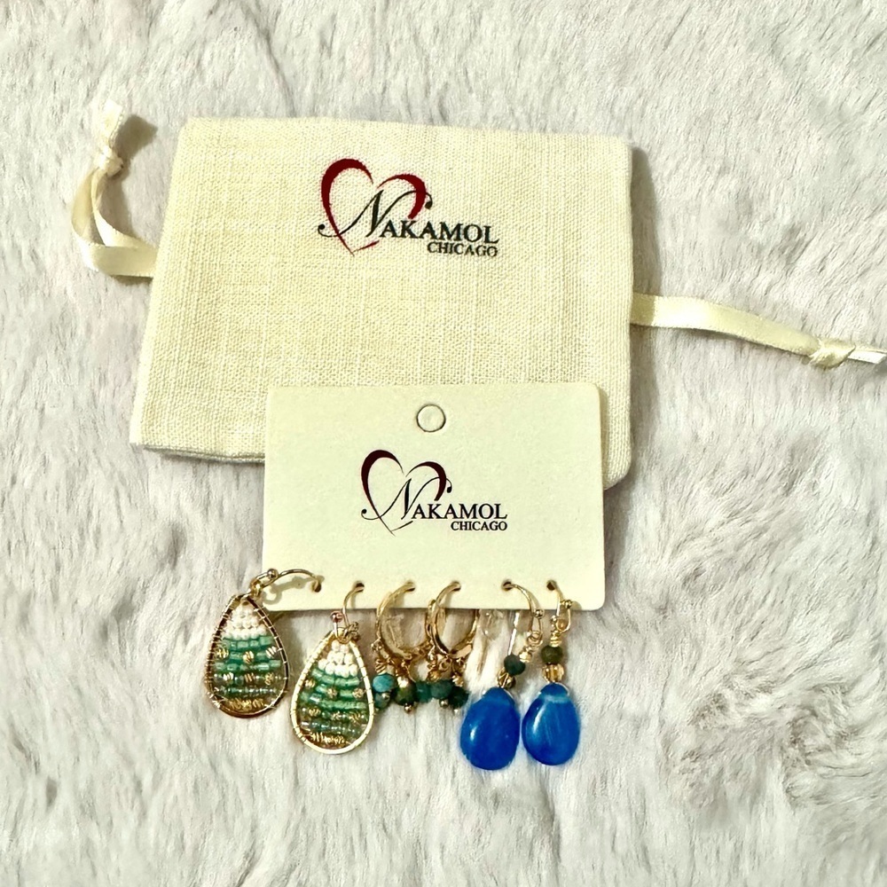 Nakamol Chicago Handmade beaded 3 Pairs of earrings Gold Tone NEW with Pouch
